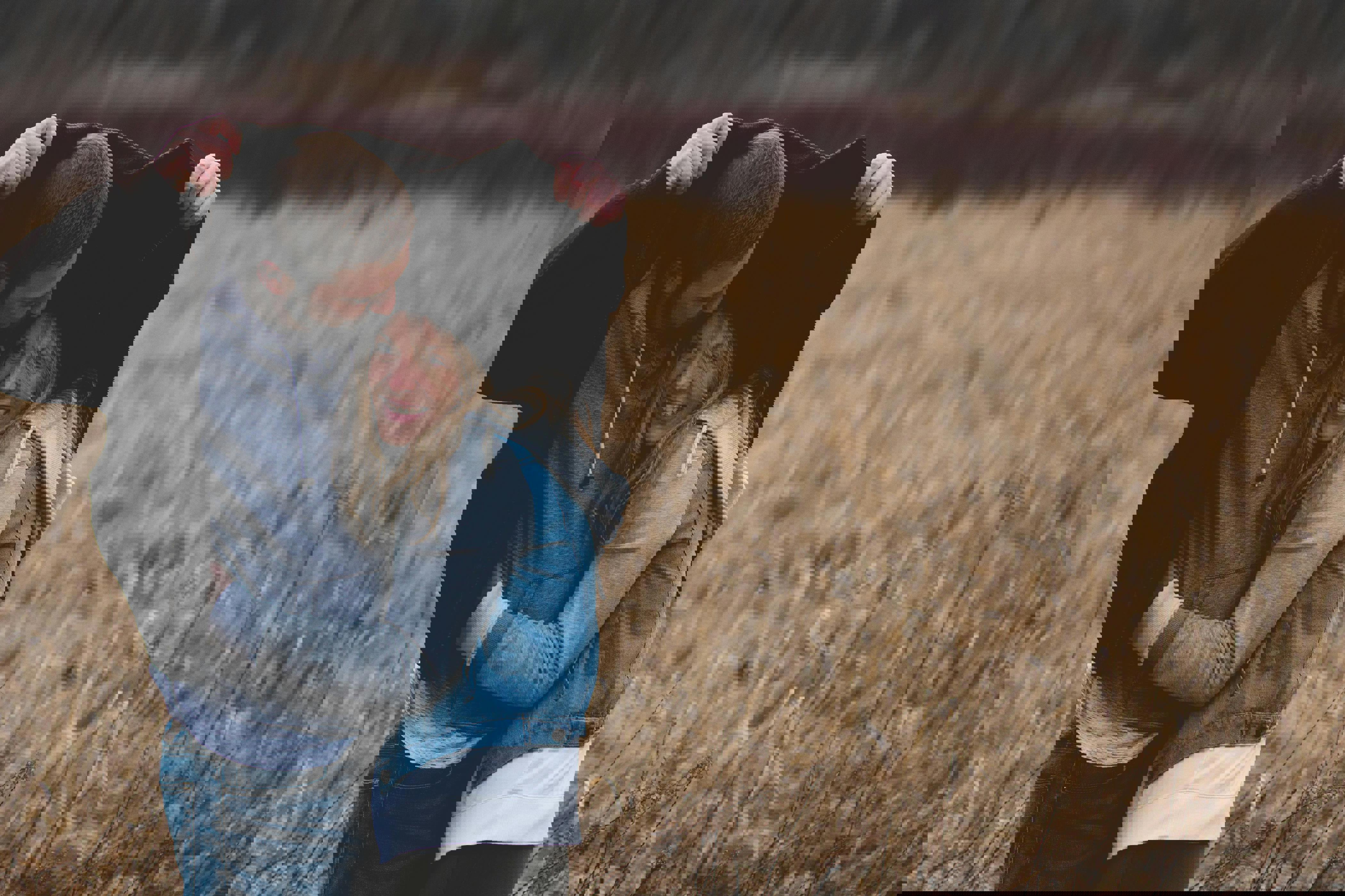 Skal du dele dit datingliv med dine venner?